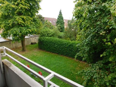 Das Glück hat ein Zuhause: ideale 2,5-Zi.-Wohnung mit Ausblick (WBS) - Photo 4