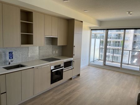 For Lease - 85 McMahon Drive Unit# 701, Toronto, Ontario - Photo 3