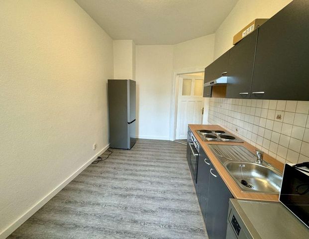 Große renovierte 4-Raumwohnung mit Balkon, Garten und Einbauküche - Foto 1