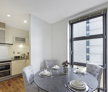 2 bedroom apartment to rent - Photo 5