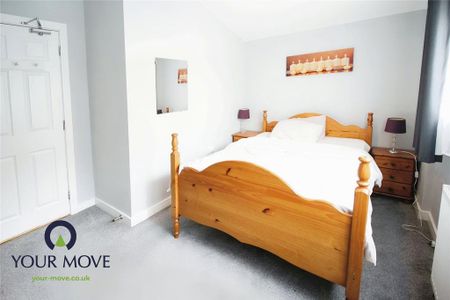 1 bedroom in a house share to rent - Photo 4