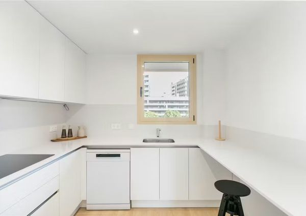 Carrer de Pi i Margall, Badalona, Catalonia 08912