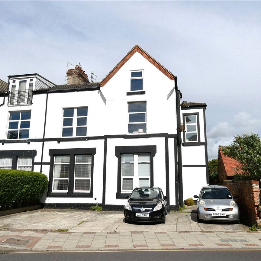 Banks Road, West Kirby, Wirral, CH48 0QX - Photo 1