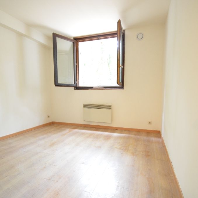 Location Appartement 2 pièces 40m² MOULINS LES METZ 57160 - Photo 1