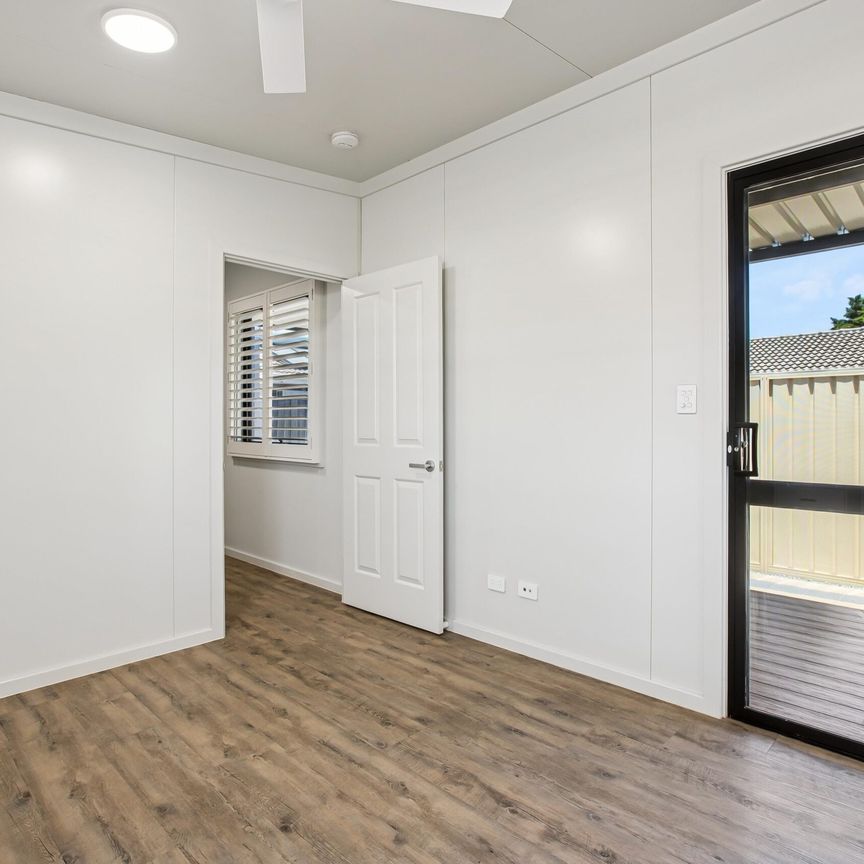 568 Safety Bay Road (granny flat) - Photo 1