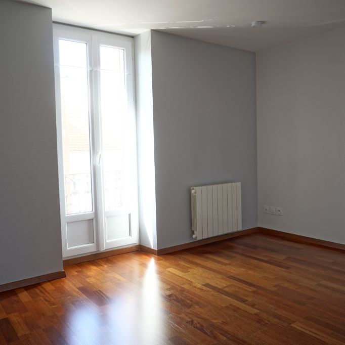 Location Appartement 1 pièce 30m² - Photo 1