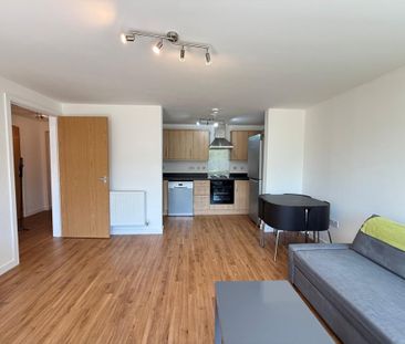 2 bedroom apartment to rent - Photo 2