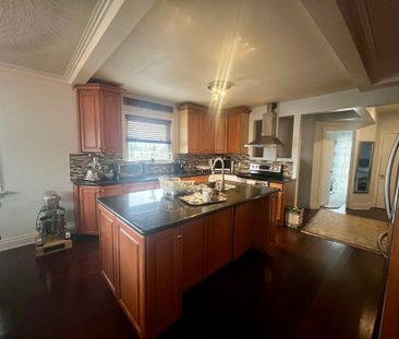 For Lease - 1024 Ogden Avenue, Mississauga, Ontario - Photo 5