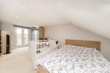 2 Bed Flat, Northfields, W5 - Photo 5
