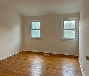 For Lease - 61 Richbourne Court, Toronto, Ontario - Photo 5