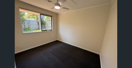 CHARMING 4-BEDROOM HOME IN A QUIET COURT LOCATION!!! - Photo 5