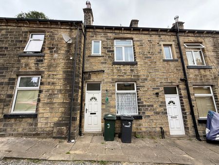 3 bedroom terraced house to rent - Photo 4