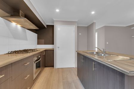 Lovely 3 Bedroom House in Baldivis - Photo 5