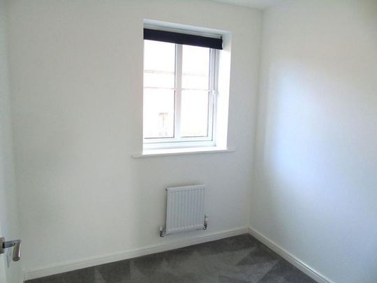 2 bedroom semi-detached house to rent - Photo 1