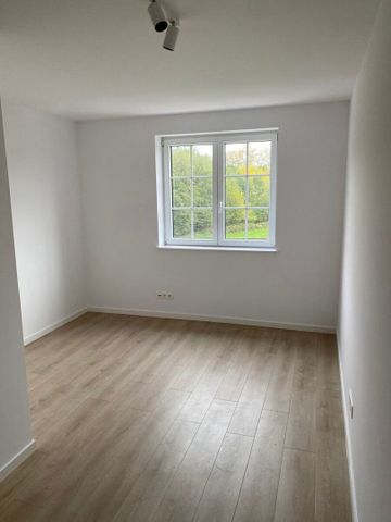 NIEUWBOUW prachtig afgewerkte 2-gevelwoning met grote tuin, ideaal gelegen in een rustige buurt en op 25min van centrum Leuven. - Foto 4