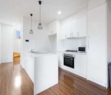 Style & Convenience - Photo 3