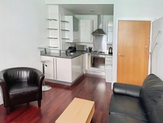 1 bedroom flat to rent - Photo 1