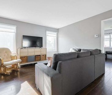 BELLE APPARTEMENT (4 1/2) A LOUER - Photo 2