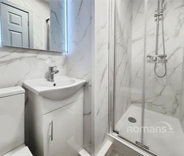 1 bedroom in a house share to rent - Photo 4