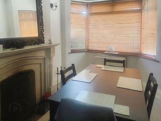 80 Lough Road, Lurgan, BT66 6JJ - Photo 1