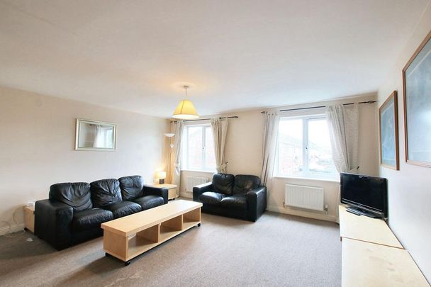 4 bedroom house share to rent - Photo 1