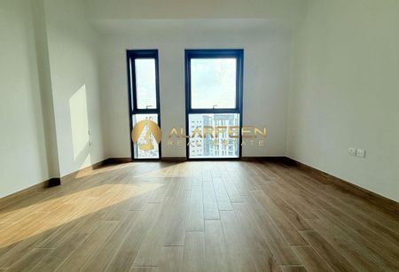 3BHK Spacious | Family-Oriented | Park View - Photo 3