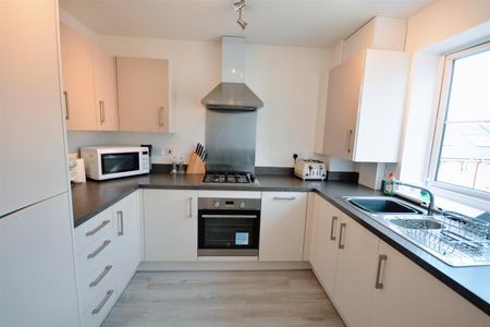 Winter Close, Epsom, London, KT17 1AN - Photo 5