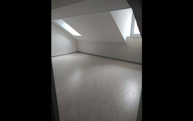 Location Appartement 4 pièces 82 m² Le Blanc - Photo 1