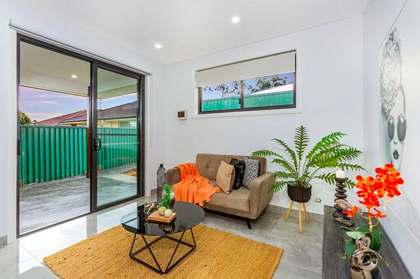 Beautiful 2 Bedroom Granny Flat - Photo 1