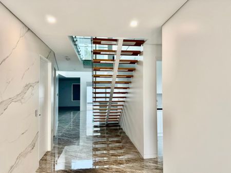 Brand New Luxury Double Storey Home - Photo 2