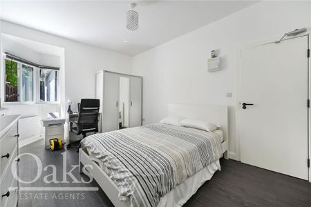 Studio to rent - Photo 5