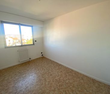 Location Appartement 4 pièces 112m² - Photo 5