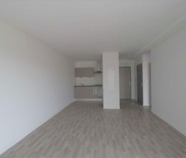 Location Appartement 2 pièces 44m² POITIERS 86000 - Photo 1