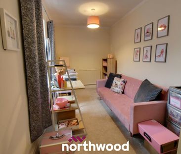 3 bedroom terraced house to rent - Photo 3