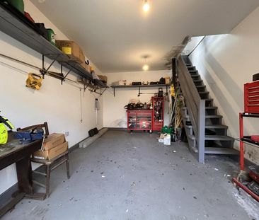 4 bedroom townhouse to rent - Photo 1