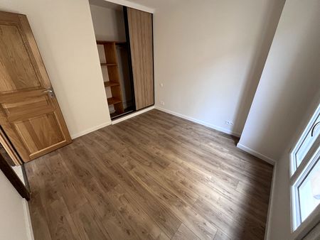 Location Appartement 2 pièces 56m² - Photo 2