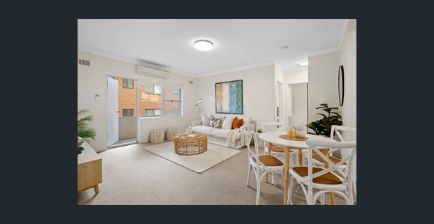 Sunny Apartment With A Gourmet Hub & Maroubra Beach In Minutes - Photo 1