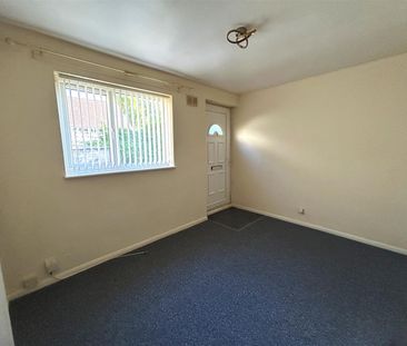 Whittleford Road, Nuneaton - Photo 1