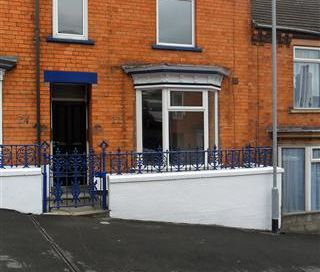 1 bedroom in a house share to rent - Photo 4