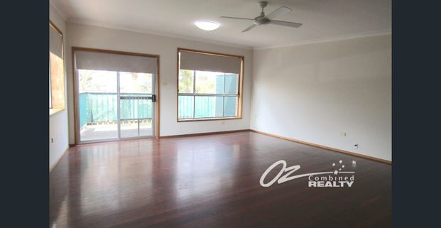 SPACIOUS 2 BEDROOM HOME Including Internet & Water Usage - Photo 1