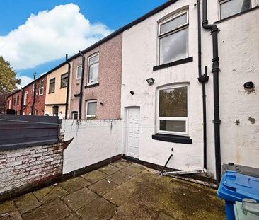 Spring Lane, Radcliffe, M26 - Photo 1