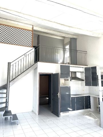 Location Appartement 3 pièces 86m² - Photo 3