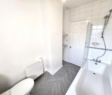 2 bedroom terraced house to rent - Photo 6