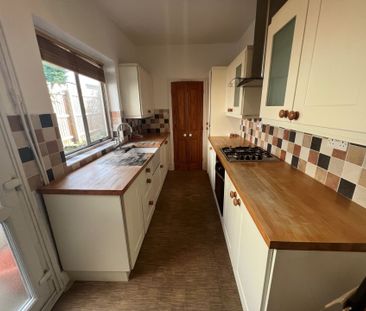2 Bedroom End Of Terrace - Photo 1