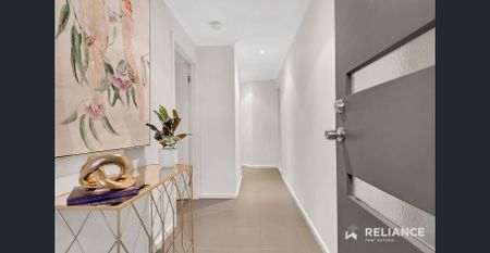 17a Joybells Crescent, Tarneit, Vic 3029 - Photo 3