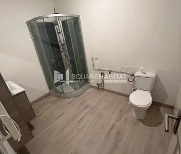 Location Appartement 2 pièces 60m² ROUBAIX 59100 - Photo 2