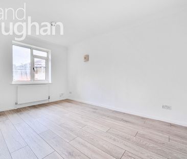 3 bedroom detached bungalow to rent - Photo 2