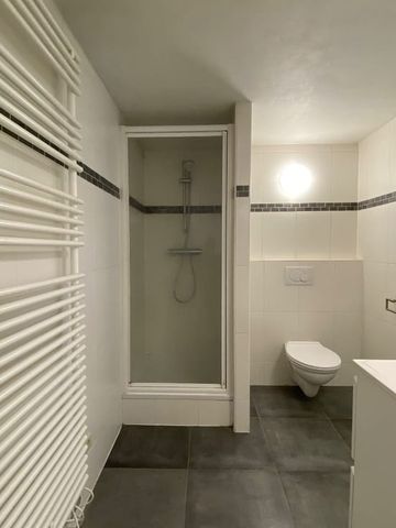 Appartement te huur - Foto 2