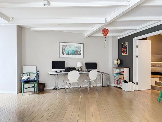 Tout savoir sur ce loft et atelier à Etterbeek, à Etterbeek - Photo 1