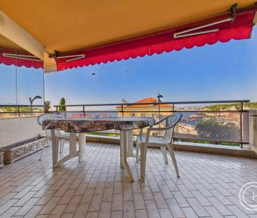 2 PIECES MEUBLE AVEC TERRASSE ET JARDIN - 97 BD CARNOT - NICE MONT ... - Photo 3